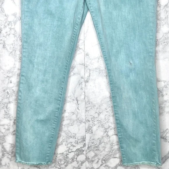 Nine West Pastel Mint Green Skinny Ankle Gramercy Raw Hem Jeans Women’s 8 - Picture 4 of 8